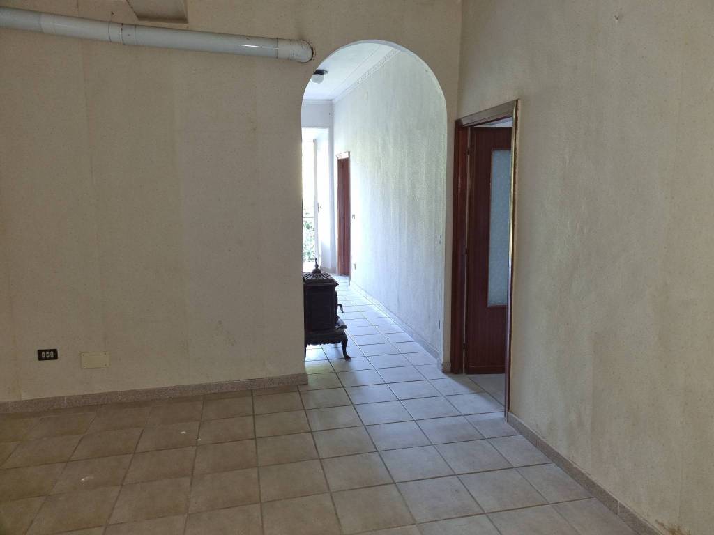 Appartamento a Caprarola in Viale Regina Margherita - Foto 5