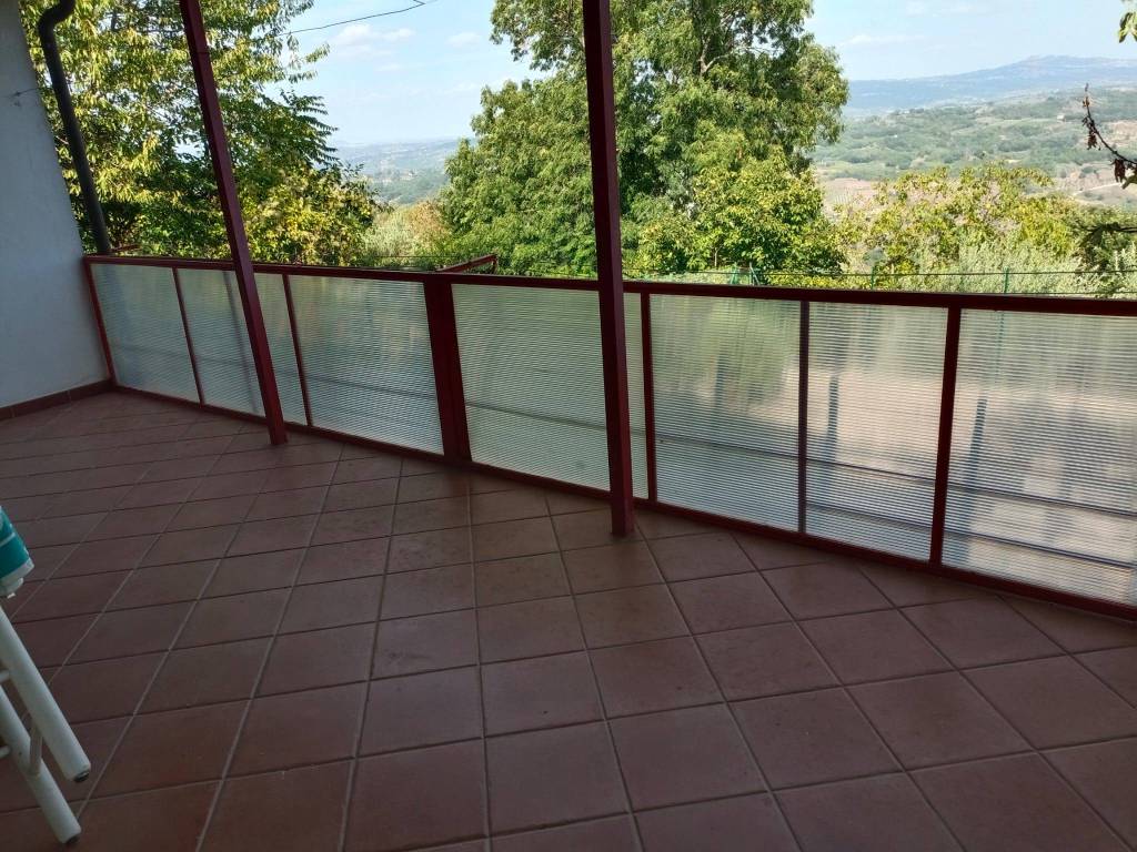 Casa indipendente a Lapio in Via Mola - Foto 3