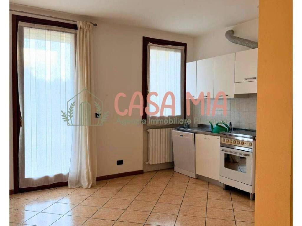 Appartamento a Rottofreno in Viale stazione - Foto 2