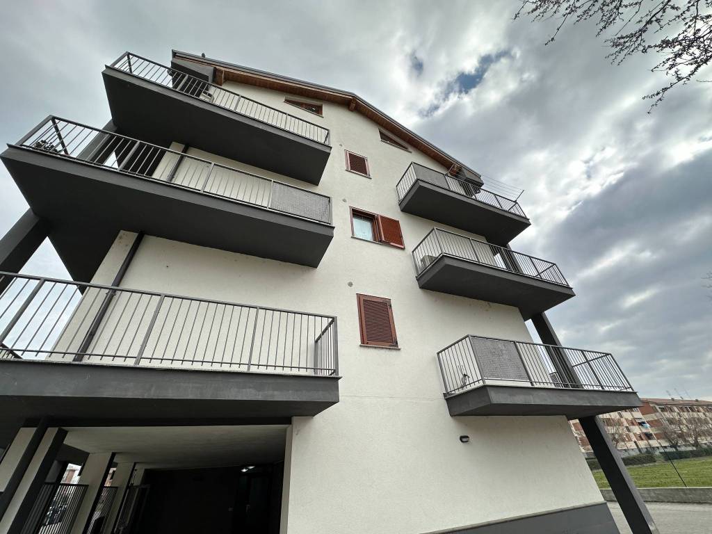 Appartamento a Alessandria in Via Vittime delle Foibe - Foto 2