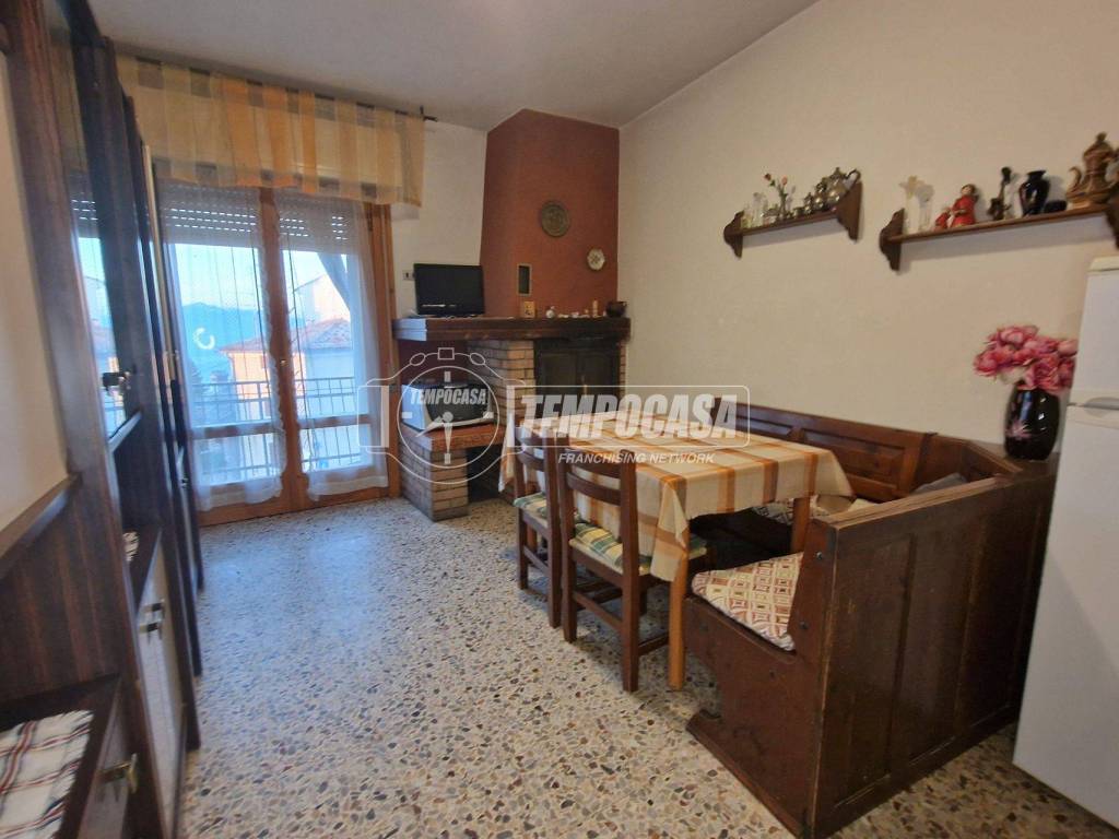 Appartamento a San zeno di montagna in Contrada San Zeno 26 - Foto 4