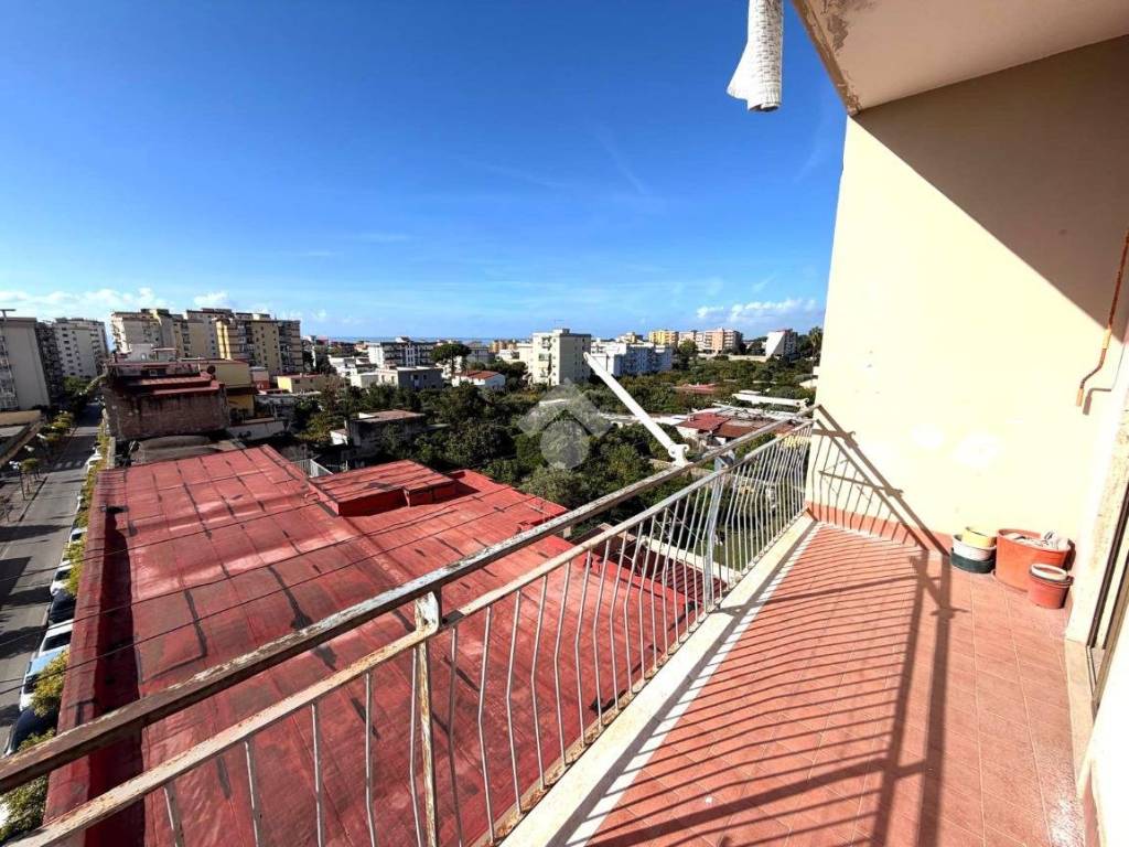 Appartamento a Torre annunziata in Via Vincenzo Gambardella, 10 - Foto 3