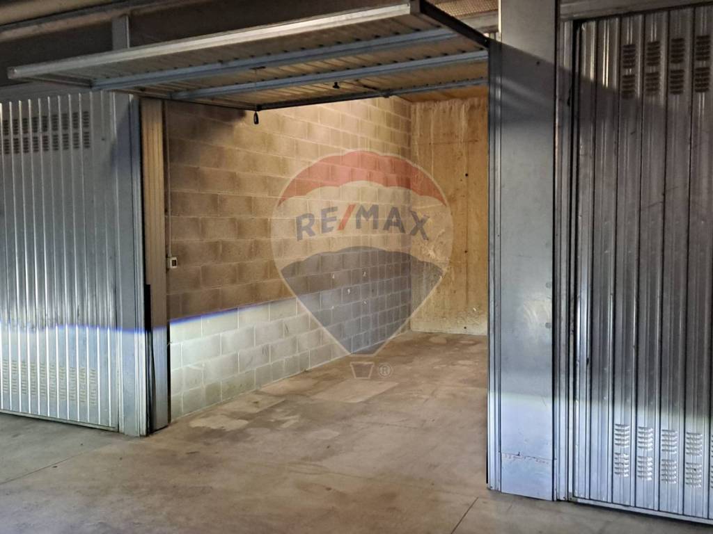 Box / garage a Settimo torinese in via Garibaldi - Foto 2