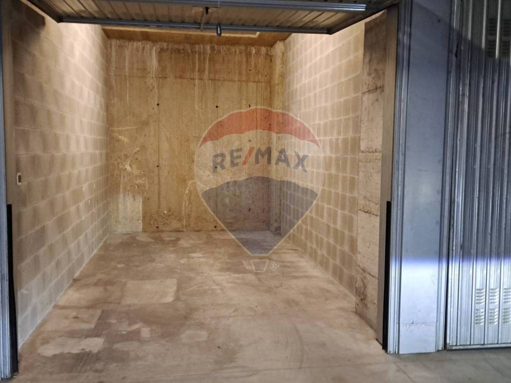 Box / garage a Settimo torinese in via Garibaldi - Foto 3