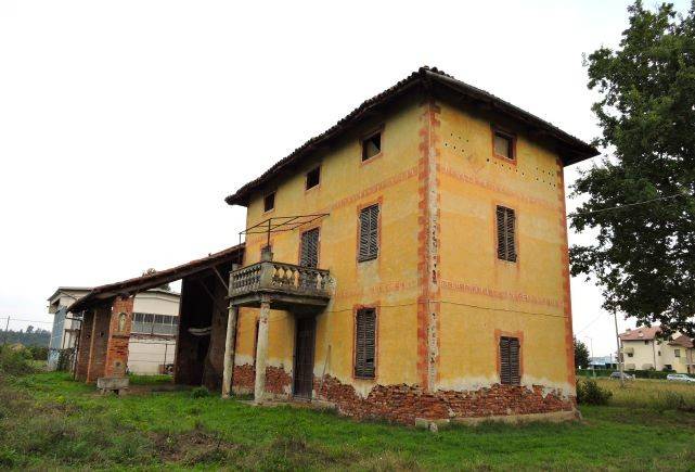 Rustico / casale a Bene vagienna in Via Trinità - Foto 4