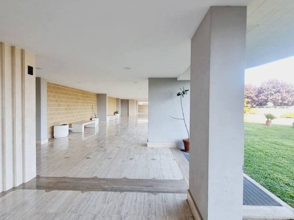 Appartamento a Aprilia in VIA EDUARDO DE FILIPPO, 14 - Foto 4