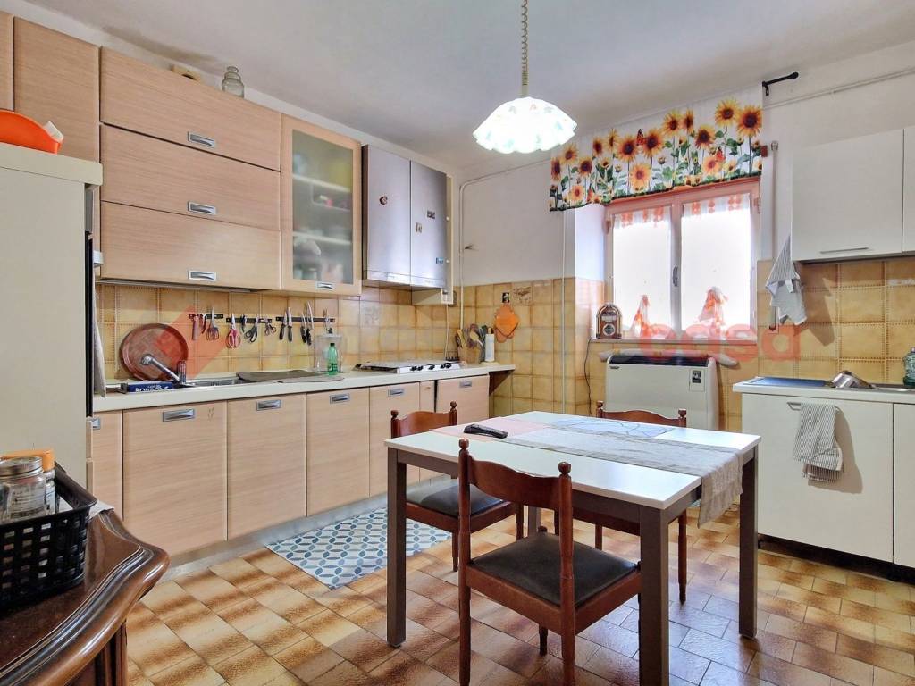 Casa indipendente a Scoppito in Via Amiternum, 37 - Foto 3