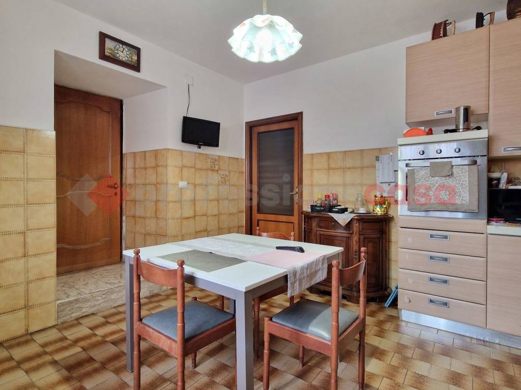 Casa indipendente a Scoppito in Via Amiternum, 37 - Foto 5