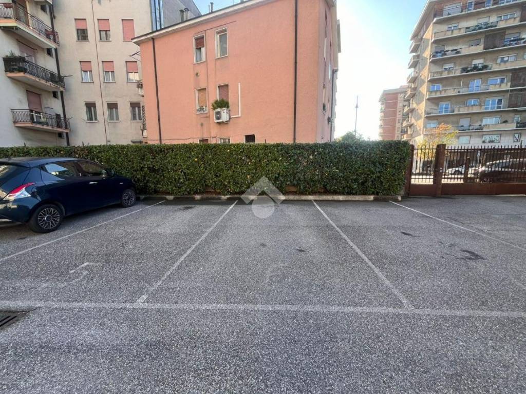 Box / garage a Brescia in VIA DELLA VOLTA - Foto 2