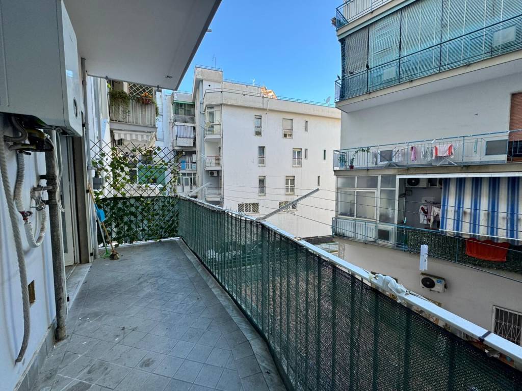 Appartamento a Castellammare di stabia in Via Pietro Carrese, 17 - Foto 4