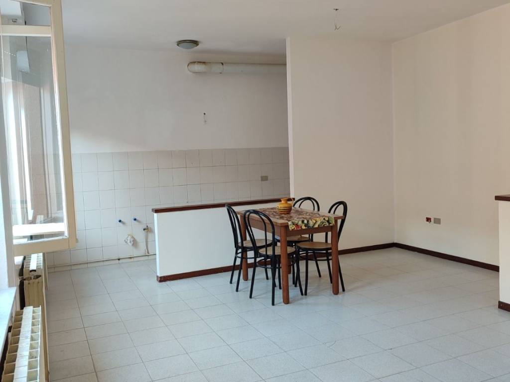 Casa indipendente a Sant'angelo lodigiano in Via Madre Cabrini - Foto 4