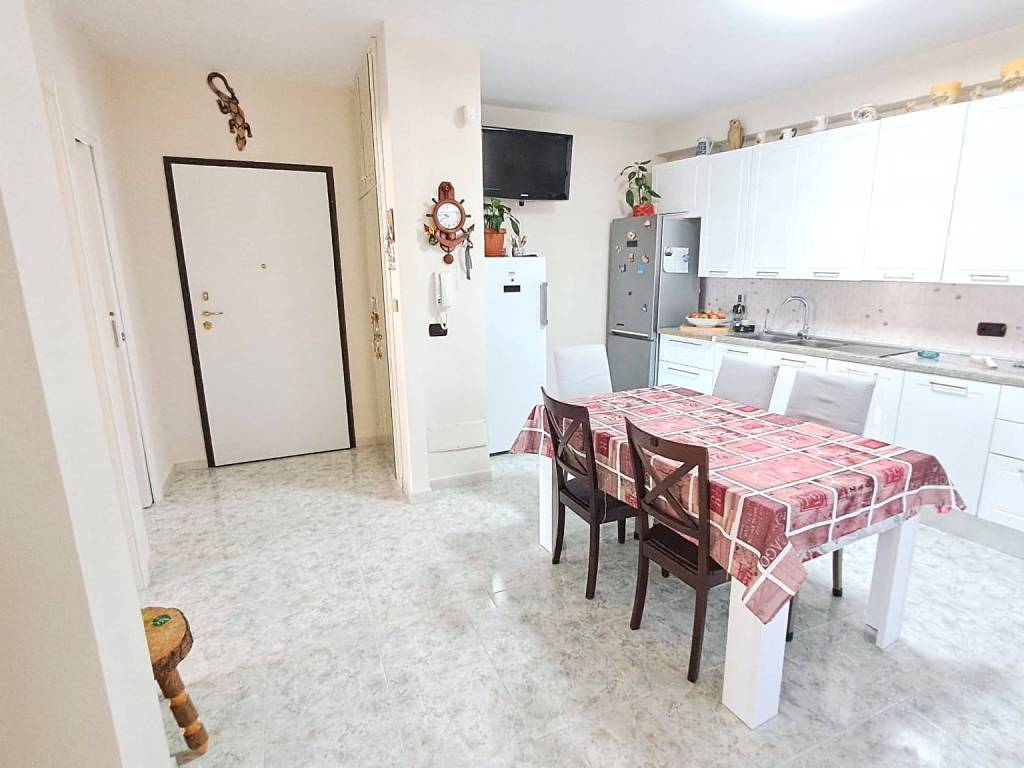 Appartamento a Adelfia in Via Vincenzo Gioberti, 3 - Foto 3