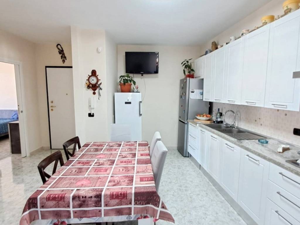 Appartamento a Adelfia in Via Vincenzo Gioberti, 3 - Foto 5