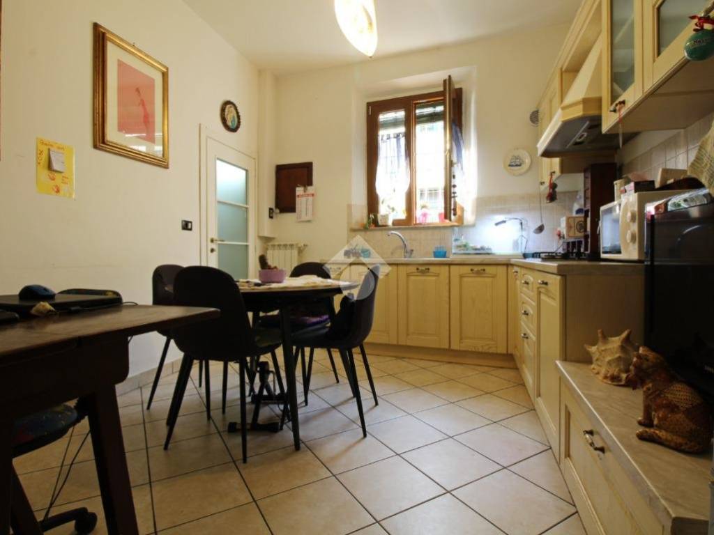 Casa indipendente a Prato in Via del Ferro, 473 - Foto 2