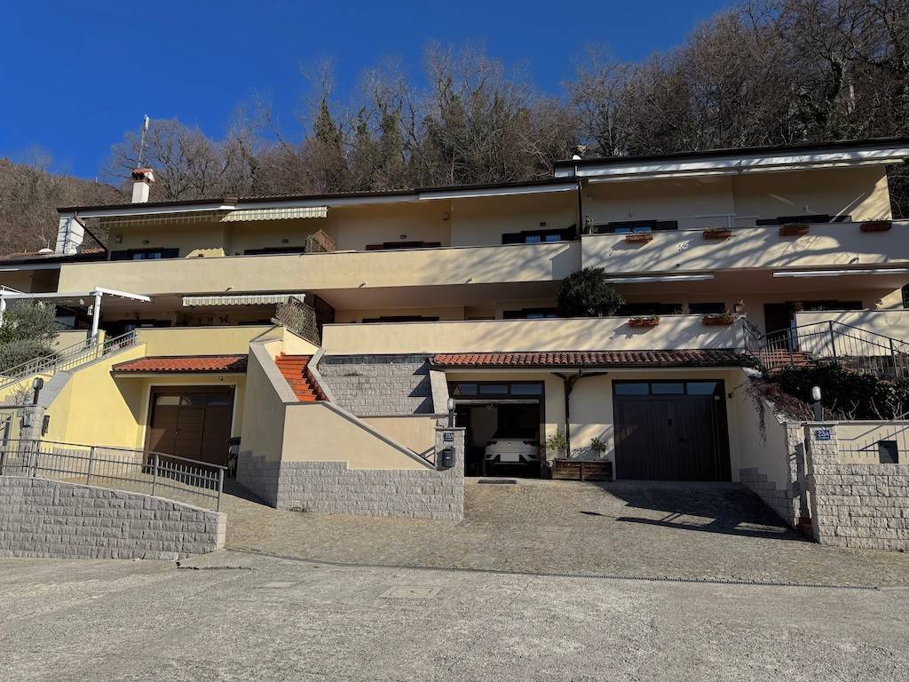 Villetta a schiera a Trieste in Via Orsenigo - Foto 2