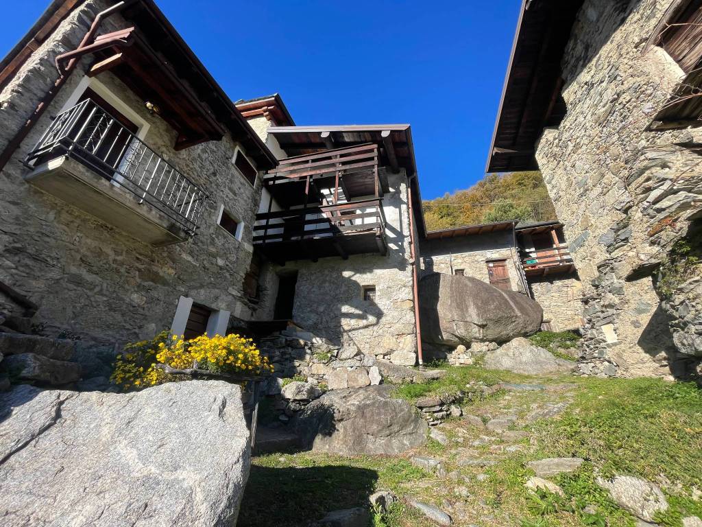 Casa indipendente a Traona in Via Mello - Foto 3