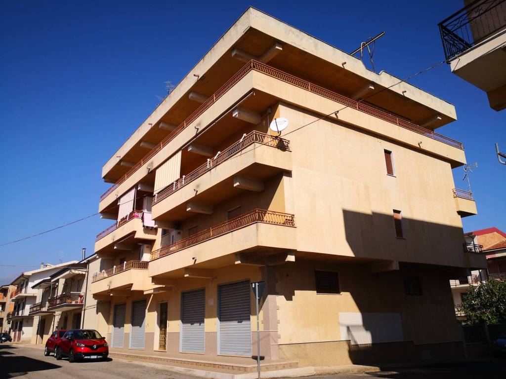 Immobile a Cassano all'ionio in Via Capolanza - Foto 3