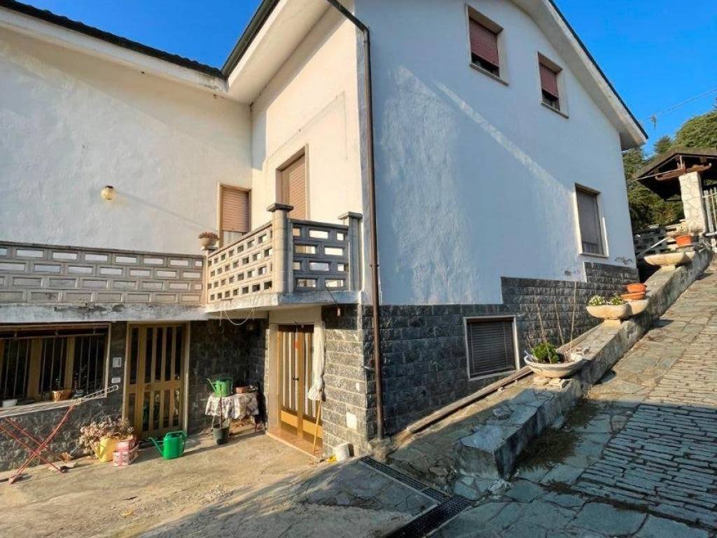 Appartamento a Valenza in Strada Alessandria, 25 - Foto 2