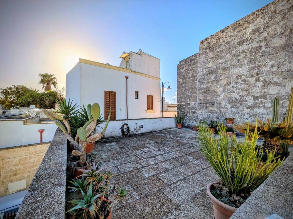 Villa a Surano - Foto 2
