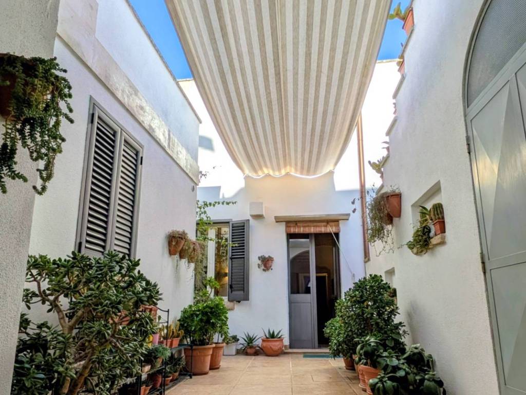 Villa a Surano - Foto 3