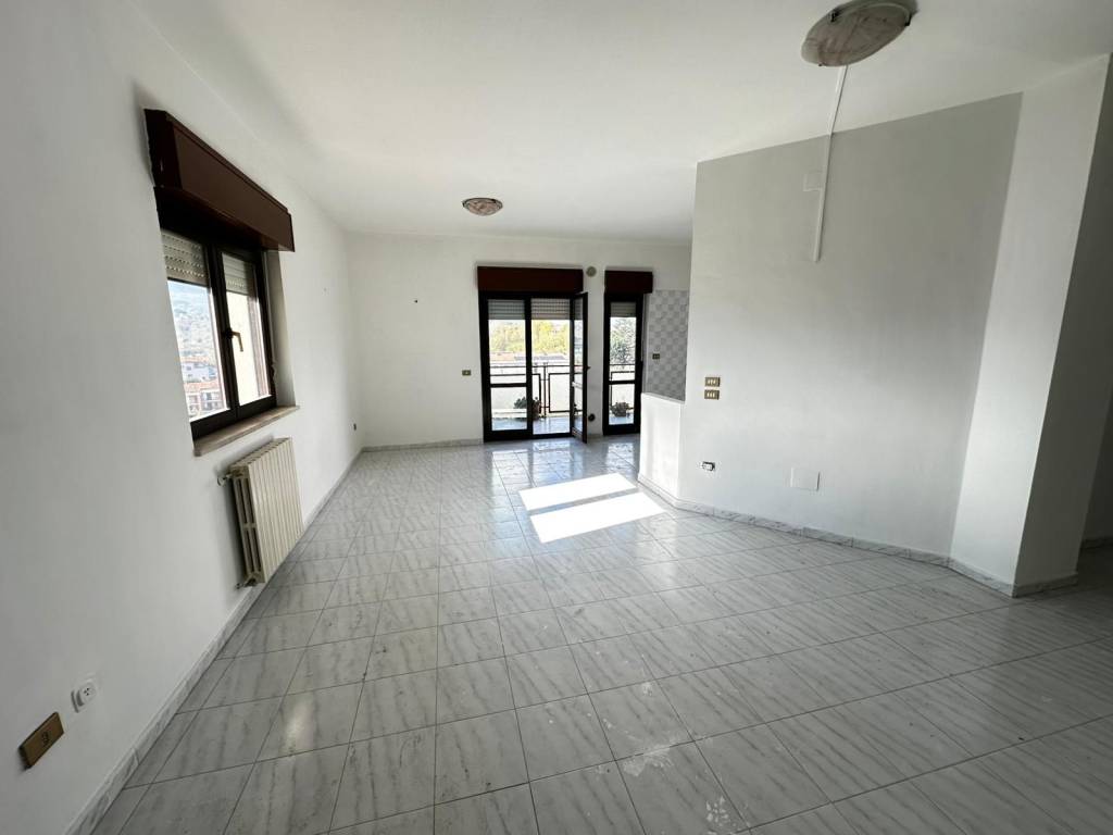 Appartamento a Avellino in Via Gioacchino Pedicini - Foto 2
