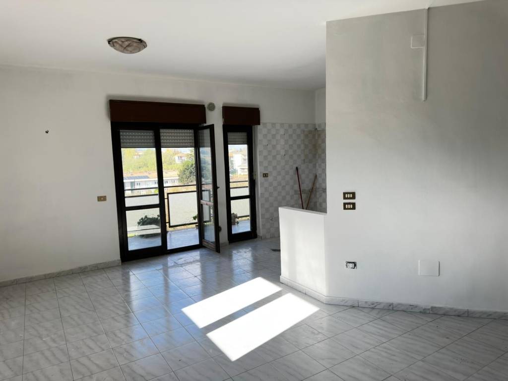 Appartamento a Avellino in Via Gioacchino Pedicini - Foto 4