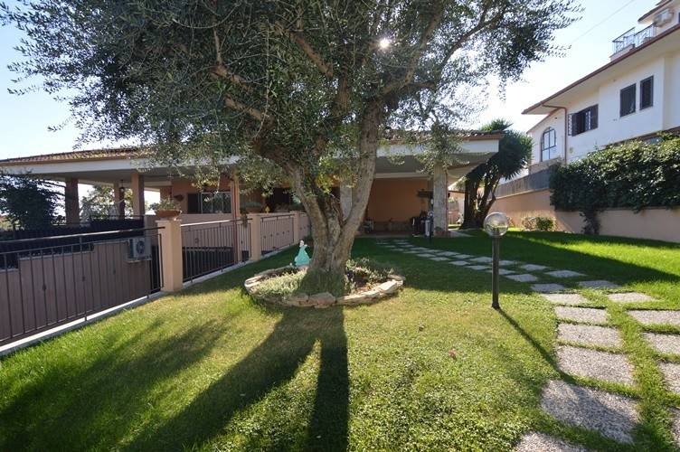 Villa a Guidonia montecelio in via Delle Montagne Rocciose , 40 - Foto 5