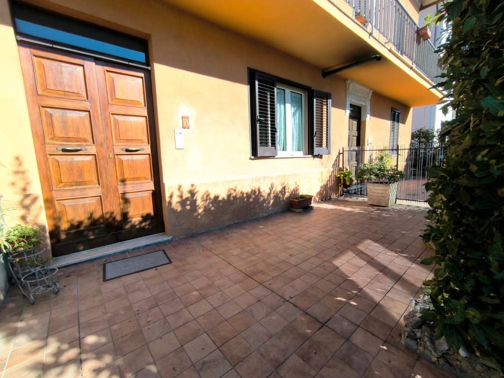Villa a Assisi in Viale Giacomo Matteotti, 20 - Foto 3