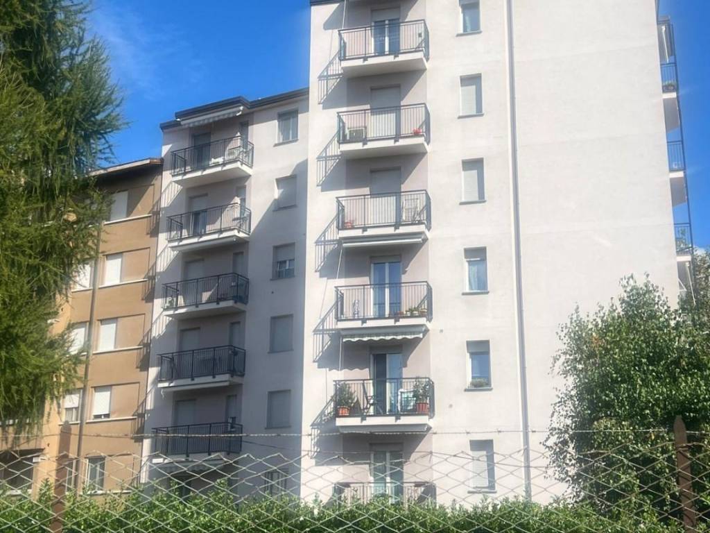 Appartamento a Cantù in Via alla Madonna, 8 - Foto 2