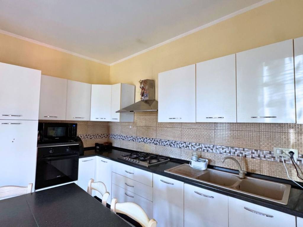 Appartamento a Vibo valentia in Via Enrico De Nicola - Foto 3