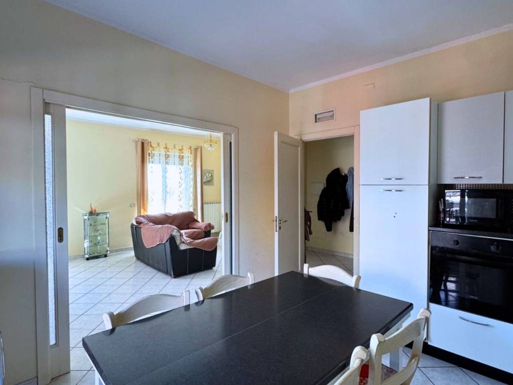 Appartamento a Vibo valentia in Via Enrico De Nicola - Foto 4