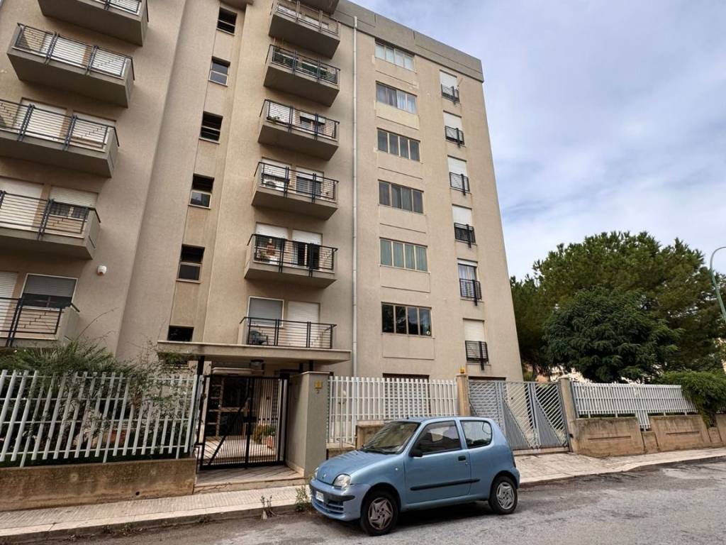 Appartamento a Trapani in Via Gian Salvatore Cassisa, 2 - Foto 5