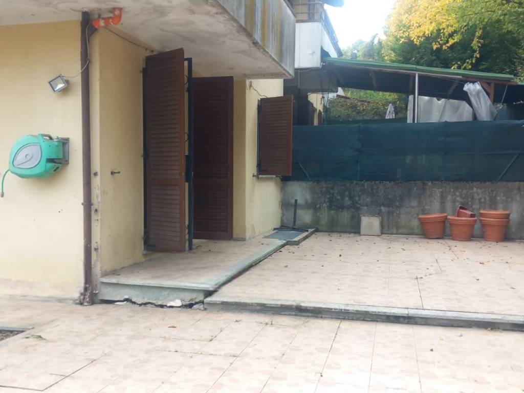 Villa a Casteggio in Via Indipendenza - Foto 2