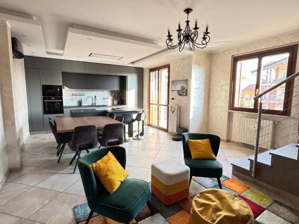 Appartamento a Leinì in Via del Santuario, 68 - Foto 2
