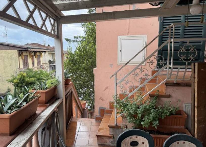 Palazzo / stabile a Massarosa in Via Sarzanese Nord, 7953 - Foto 5