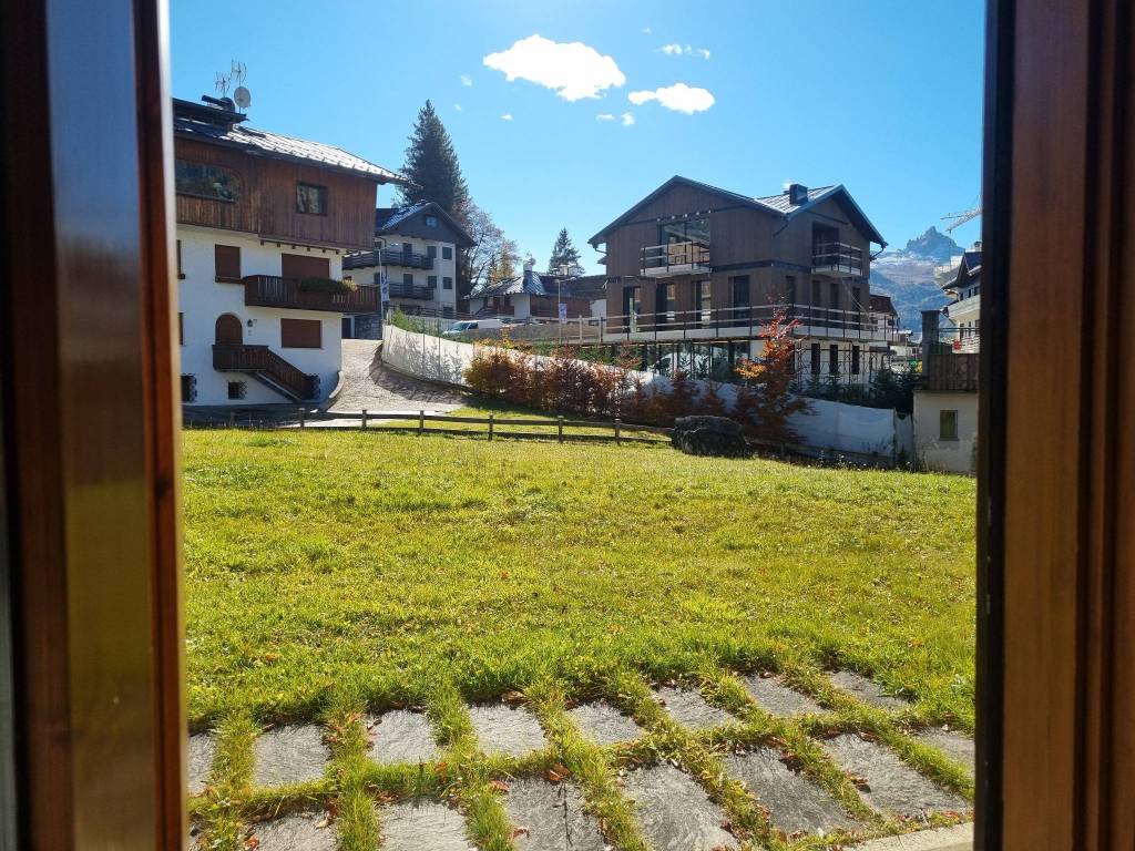 Appartamento a Cortina d'ampezzo in Via dei Marangoni, 40 - Foto 3