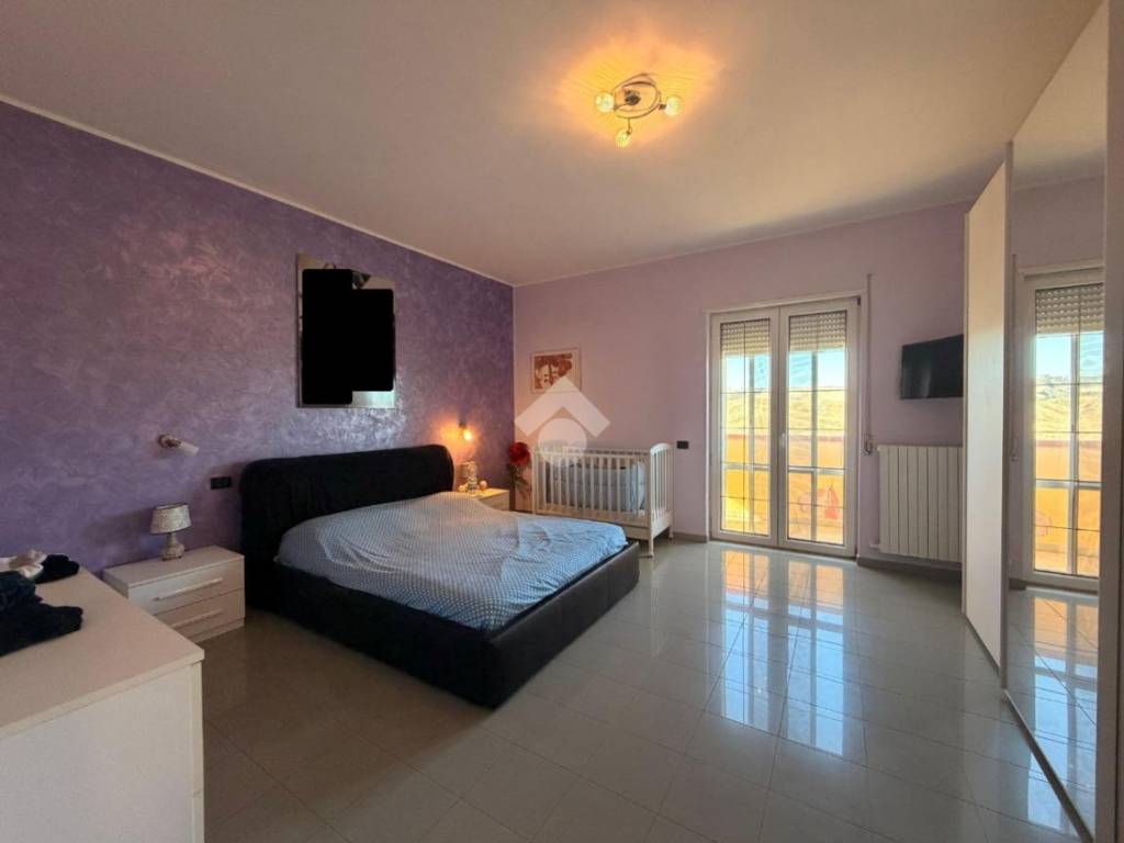 Appartamento a Crotone in VIA REPUBLICA CECA, 10 - Foto 5