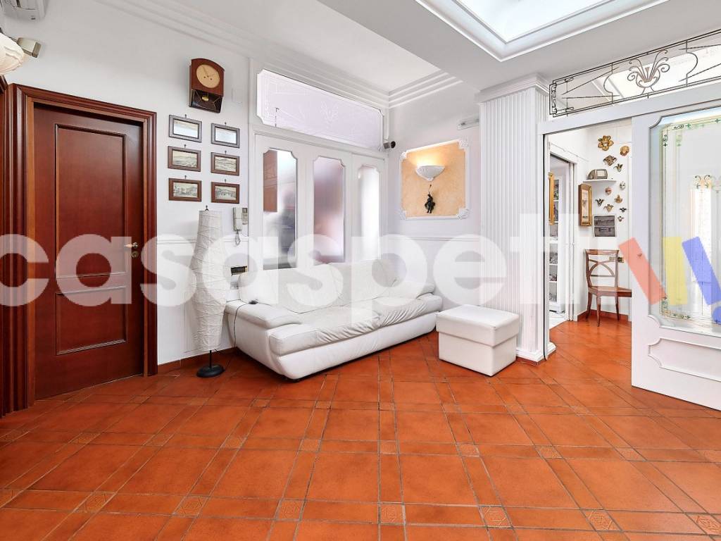 Appartamento a Salerno in Via Giovanni Florenzano, 12 - Foto 4