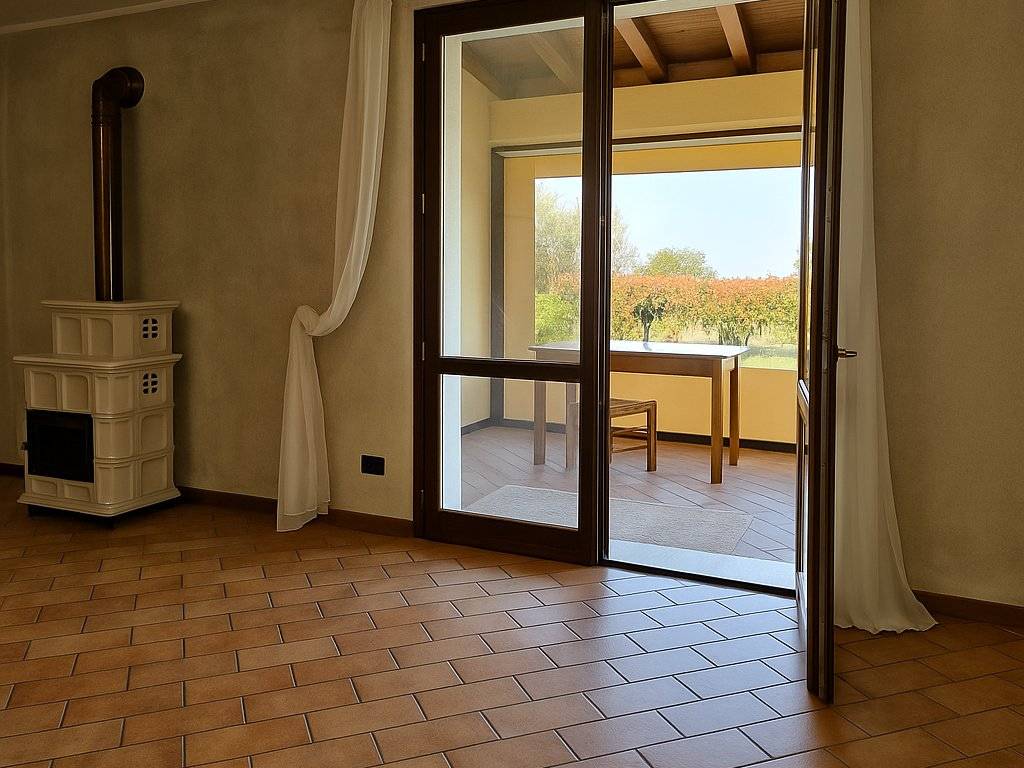 Appartamento a San felice del benaco in Via Boschette - Foto 4