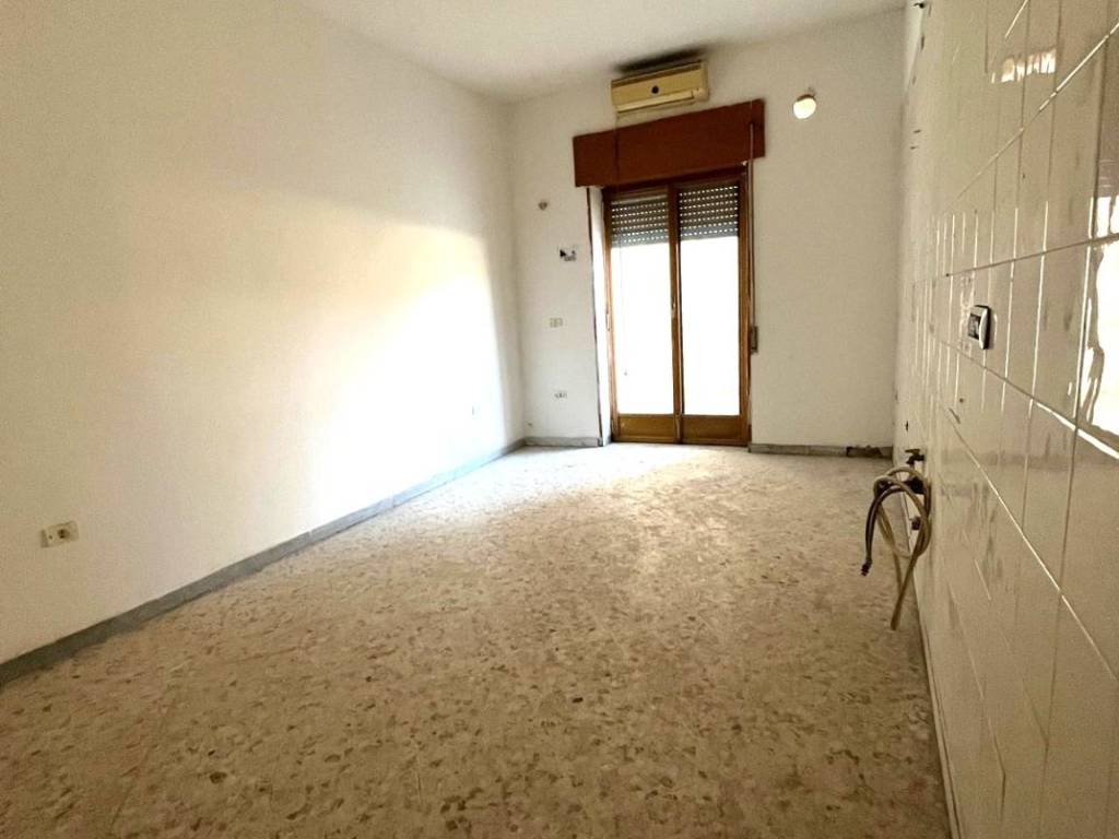 Appartamento a Angri in Via Nazionale - Foto 2