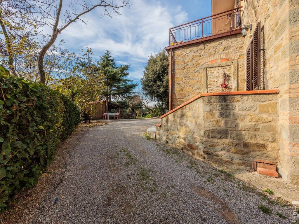 Rustico / casale a Cortona in Strada Provinciale del Trasimeno - Foto 5