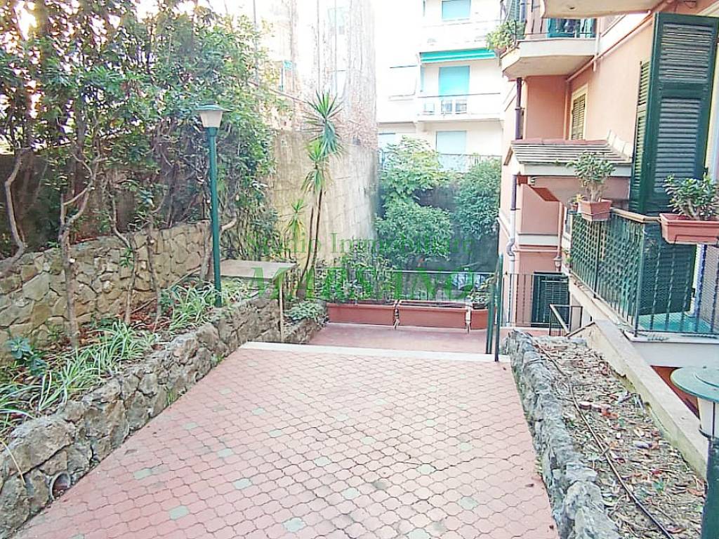 Appartamento a Genova in Via alla Chiesa Plebana - Foto 5