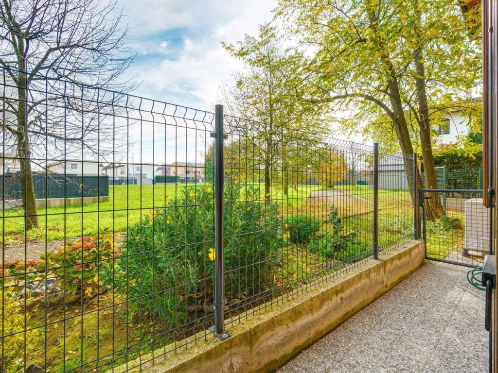 Appartamento a Cislago in Via San Giulio, 54 - Foto 5