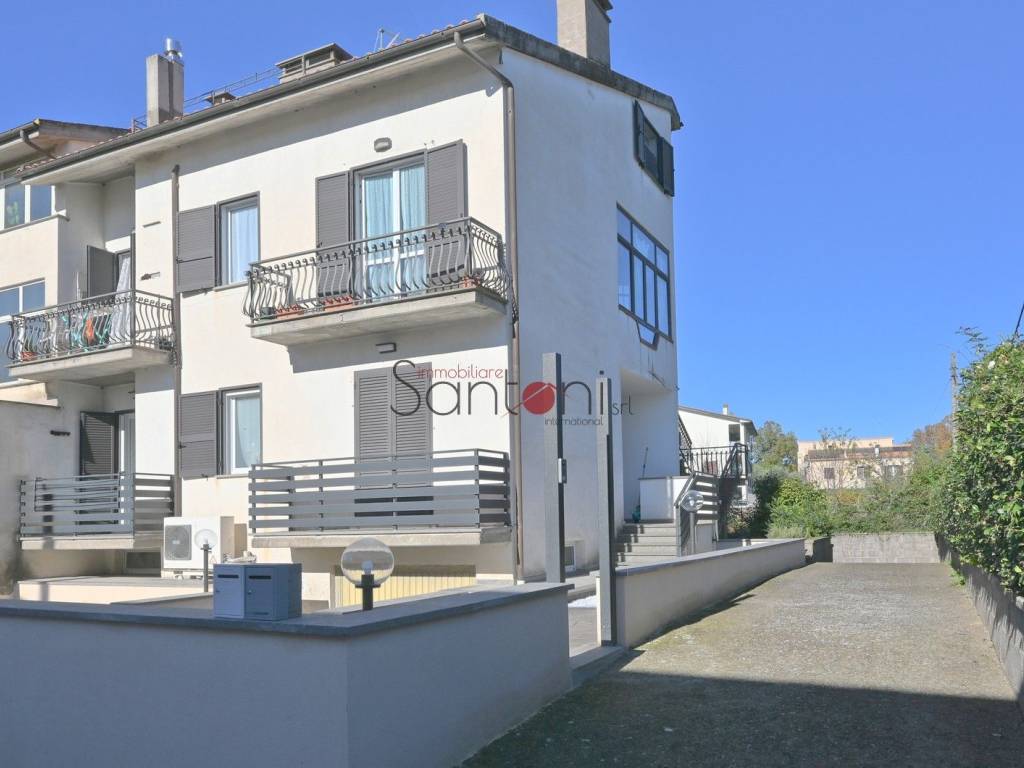 Appartamento a Viterbo in Via della Stazione, 69 - Foto 4