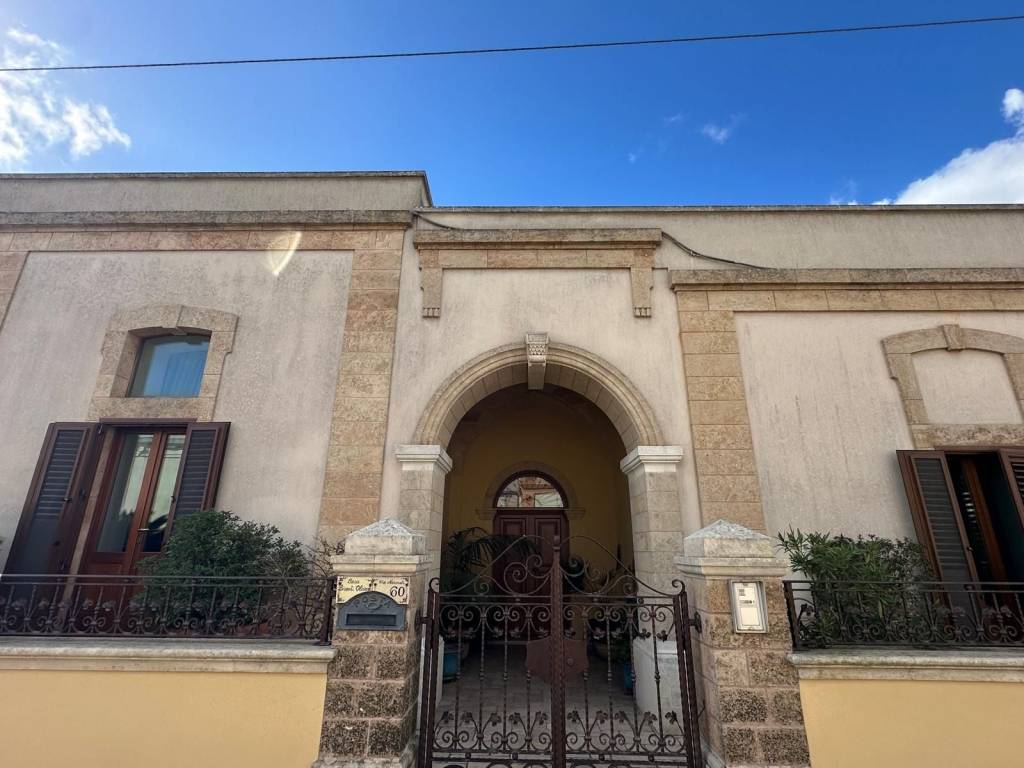 Villa a Alessano in Via Nazionale - Foto 5