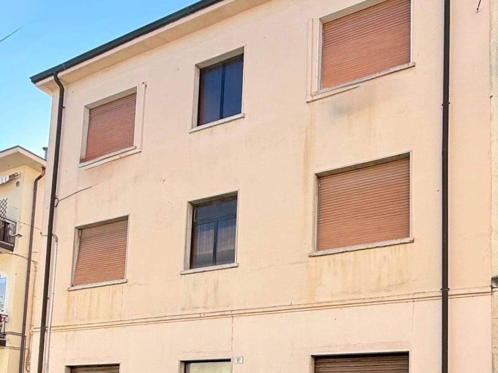 Appartamento a Verona in Via Pietro Cossali, 6 - Foto 2