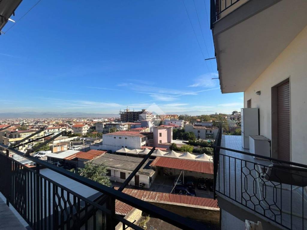 Appartamento a Marano di napoli in Via Marano Pianura, 65 - Foto 2