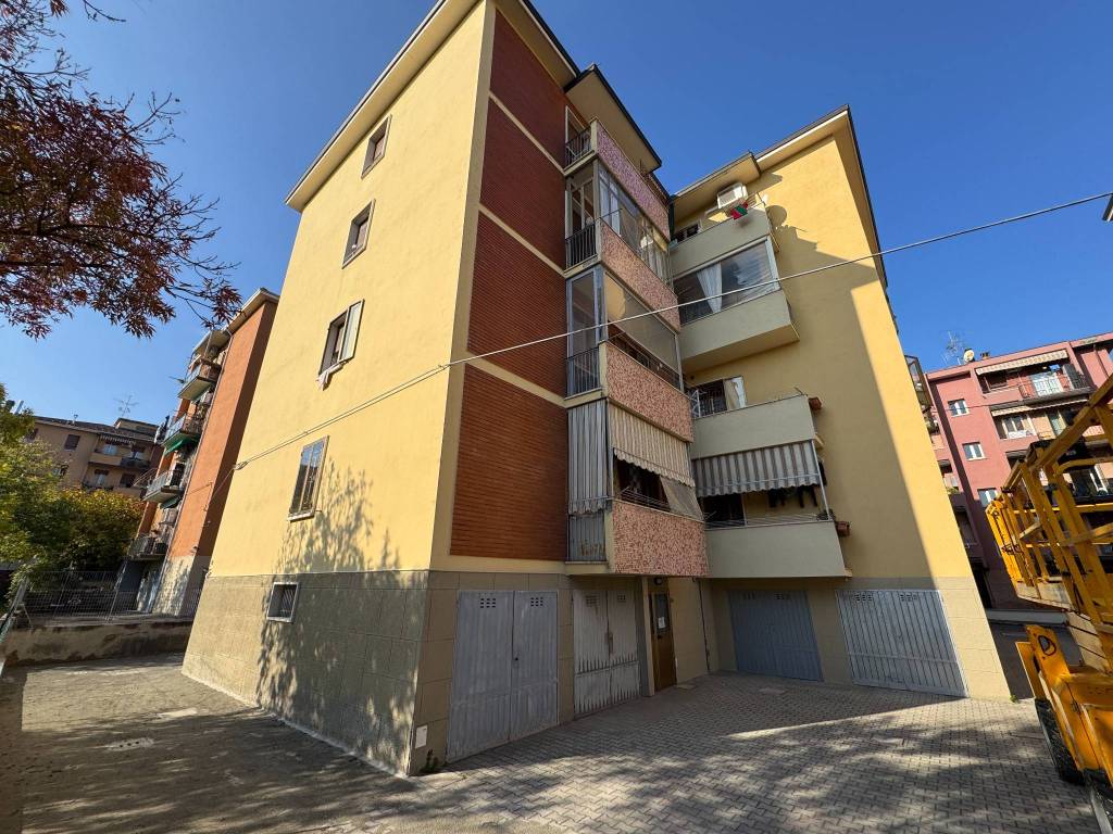 Appartamento a Casalecchio di reno in Via Luigi Boccherini, 15 - Foto 2