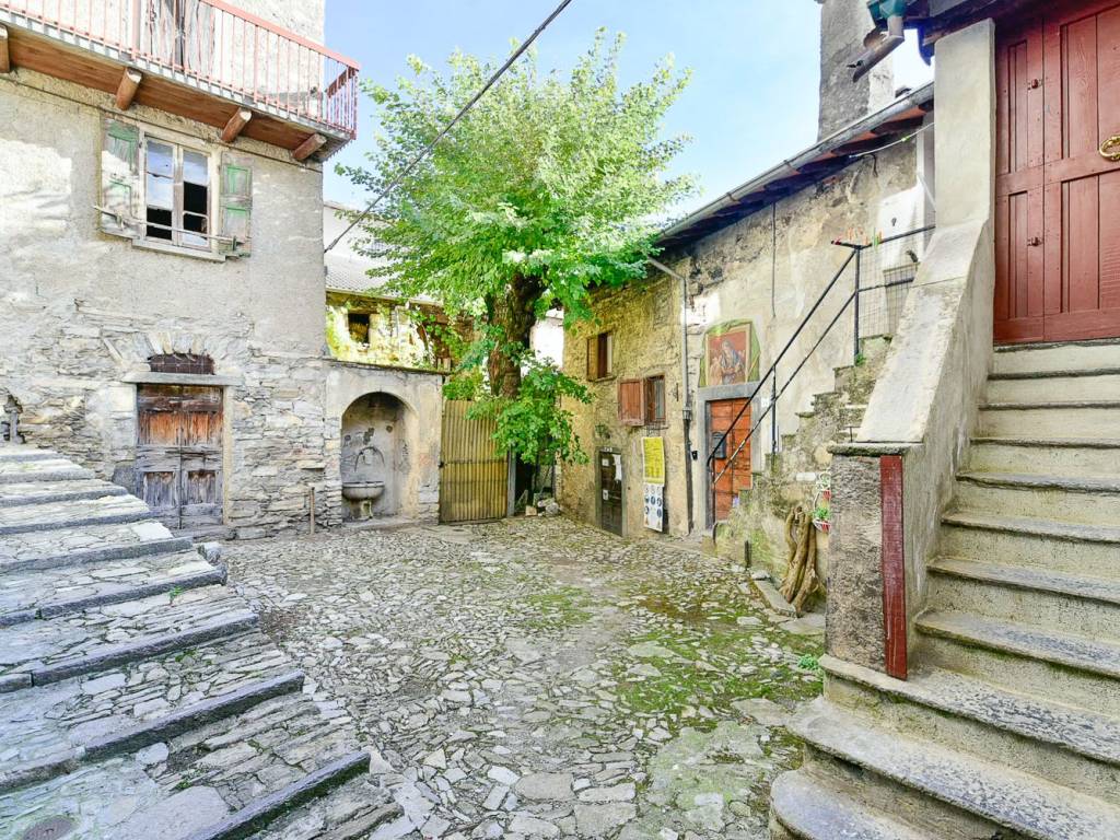 Appartamento a Laglio in Via AI Monti - Foto 4