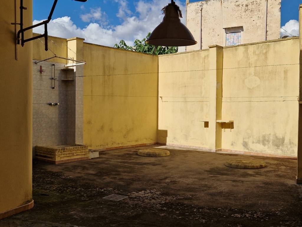 Casa indipendente a Sannicola in Via Grumisi, 1 - Foto 4